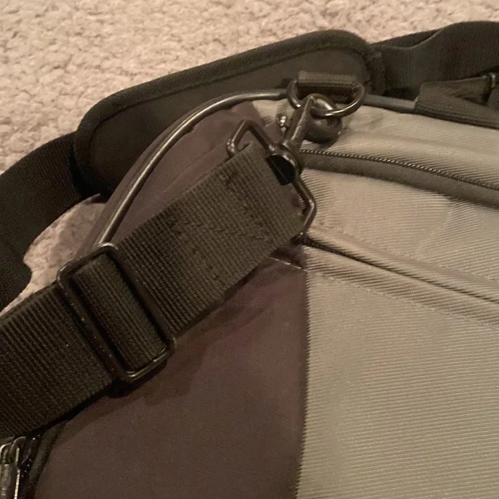Targus Laptop Messenger Bag Notebook Case travel Case